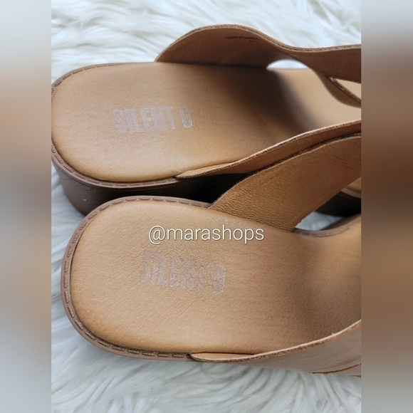 Silent D Undonestto Platform Slide Sandal - Picture 6 of 8